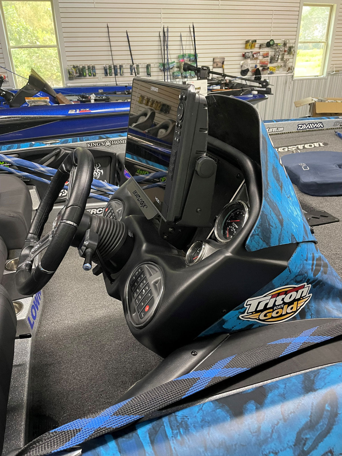 Single Console Mount